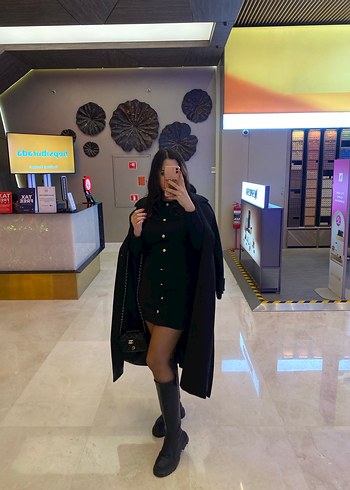 Düğmeli Siyah Elbise - Görsel 2