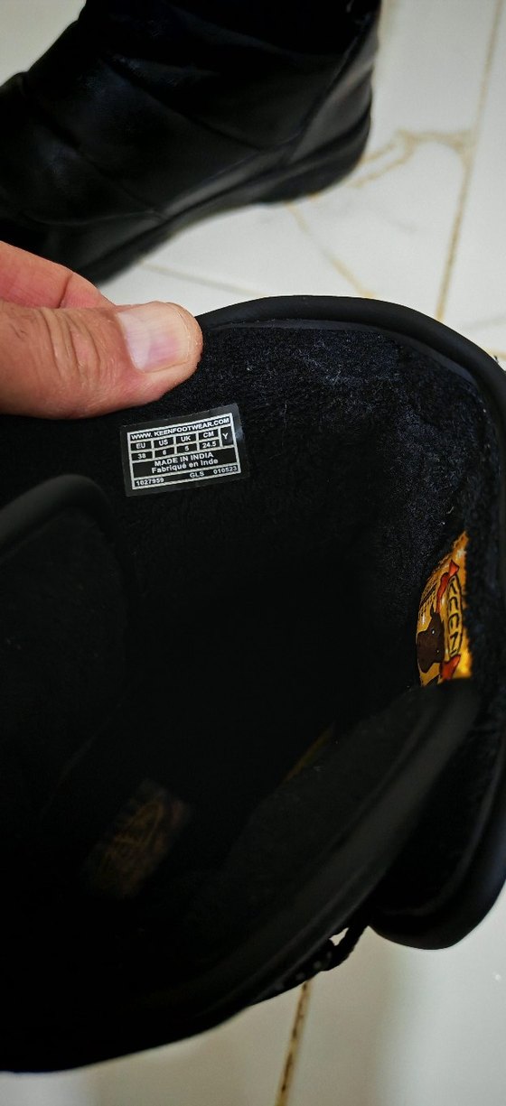 Siyah unisex 38 numara orijinal keen - Görsel 3