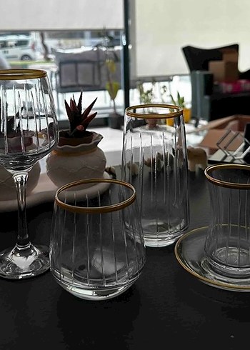 5 kişilik su seti kristal kendinden desenli gold detaylı - Görsel 4