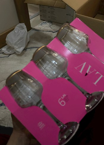 5 kişilik su seti kristal kendinden desenli gold detaylı - Görsel 3