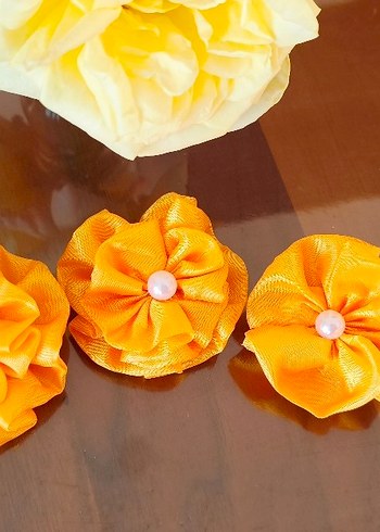 Çiçek Desenli Sarı Fiyonk Toka Seti - Görsel 7