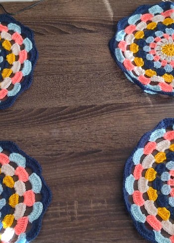 Çiçek Desenli Örgü Amerikan Servisi Takımı - Görsel 2