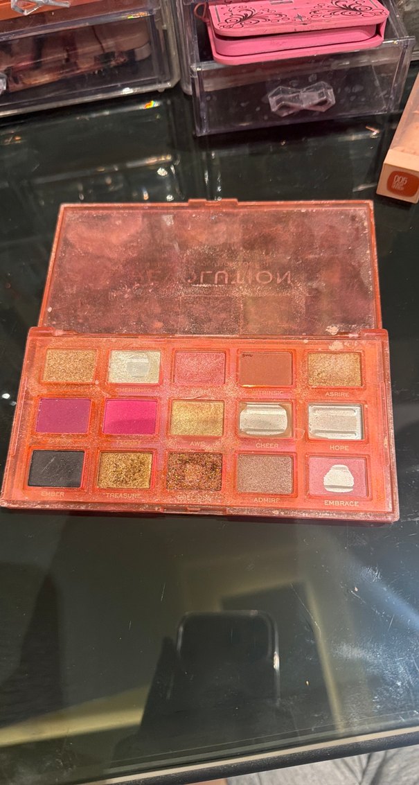 Koyu Kırmızı Göz Farı Paleti - Görsel 2