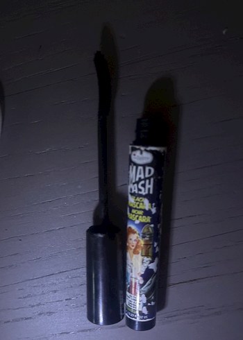 Siyah  Koyu Maskara - Görsel 2