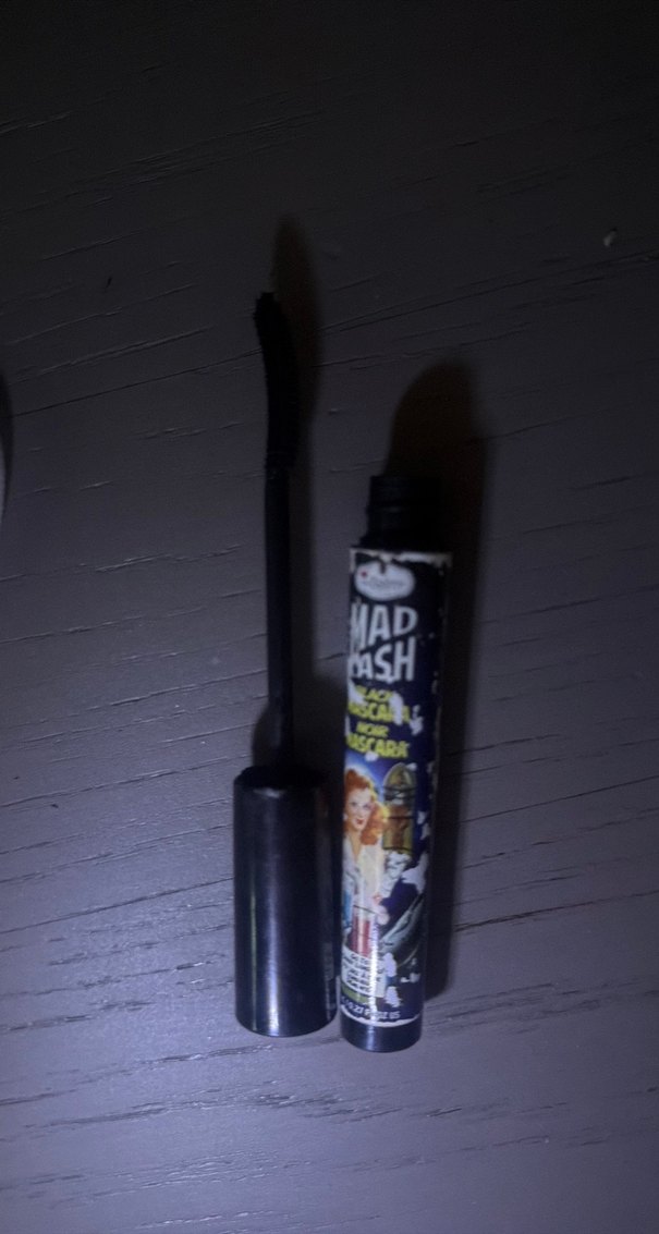 Siyah  Koyu Maskara - Görsel 2