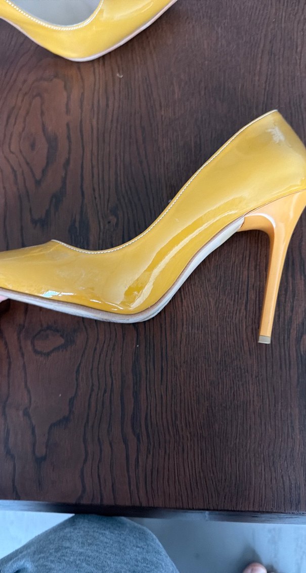 Sarı Rugan Stiletto Kadın Ayakkabı - Görsel 3