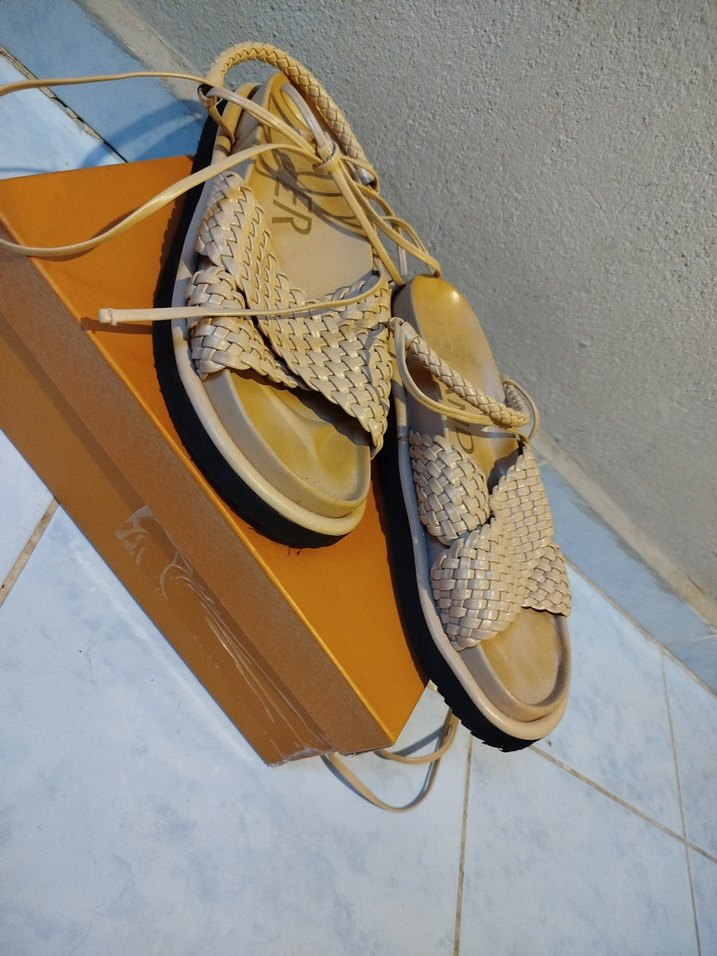 Bej Bağcıklı Kadın Platform Sandalet - Görsel 3