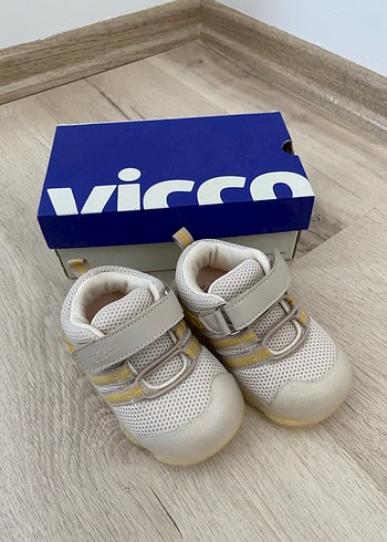 Vicco erkek bebek 21 numara ışıklı ayakkabı - Görsel 3