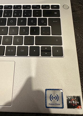 Gri Huawei Matebook D14 - Görsel 5