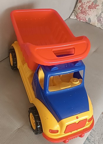 Renkli Sarı Oyuncak Kamyon - Görsel 2