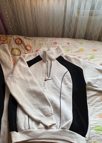 Unısexs  Fermuarlı Beyaz Siyah Eşofman Takımı - Görsel 3