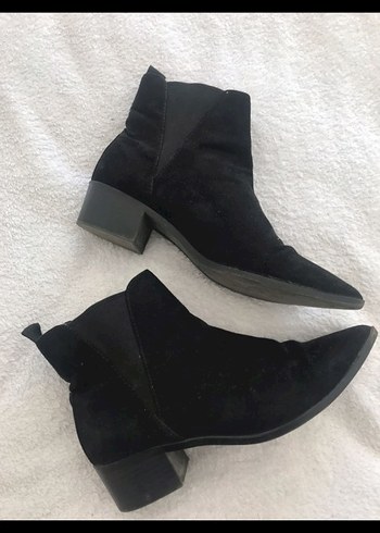Siyah Süet İnce Topuklu Kadın Bot - Görsel 3
