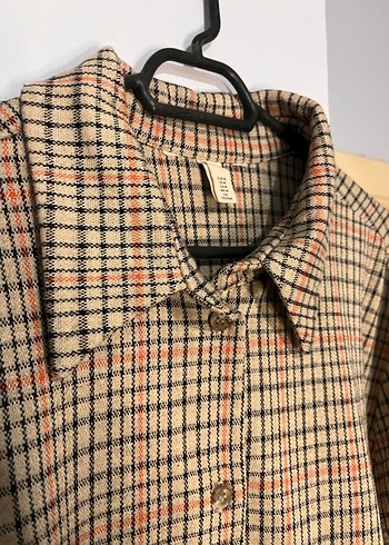 H&M Düğmeli, Uzun Kollu Kadın Keten Gömlek - Görsel 2