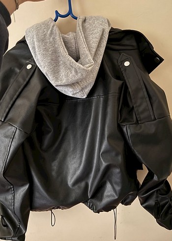 Gri Deri Fermuarlı Kadın Ceket - Görsel 2