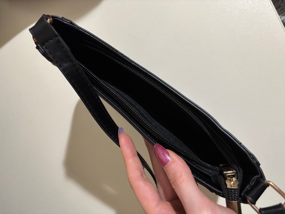 Klasik Siyah Deri Kadın Omuz Çantası - Görsel 3