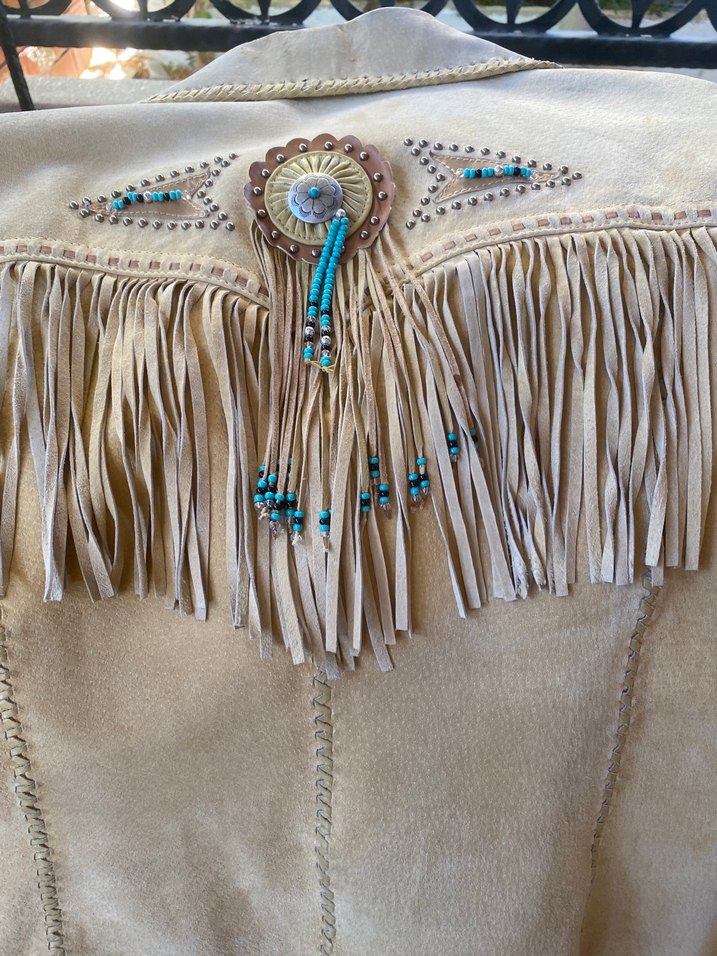 Bej Süet Püsküllü Kadın Meşin Deri Ceket - Görsel 4