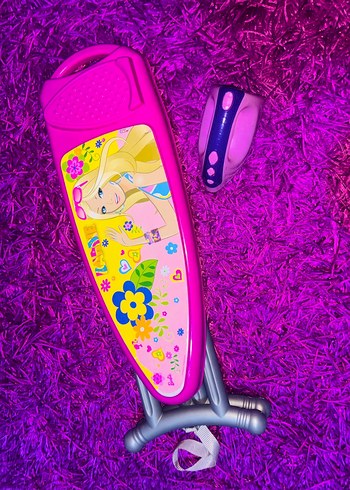 Renkli Çocuk Ütü Masası - Görsel 3