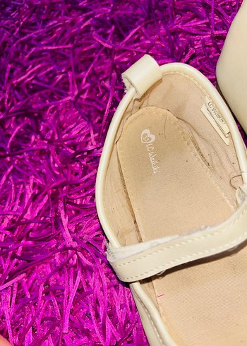 Kız Çocuk Beyaz Fiyonklu Babet - Görsel 3