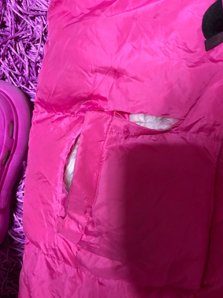 Kadın Uzun Pembe Sırtı Kürklü Şişme Yelek - Görsel 4