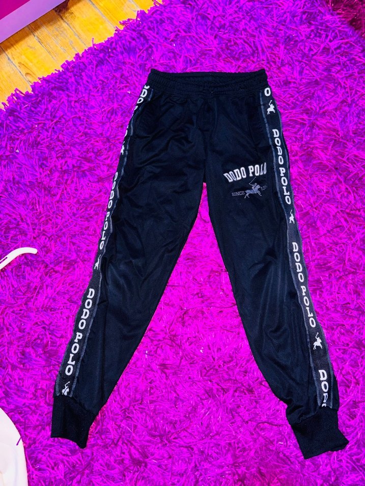 Nakışlı Siyah Spor Eşofman Altı - Görsel 2