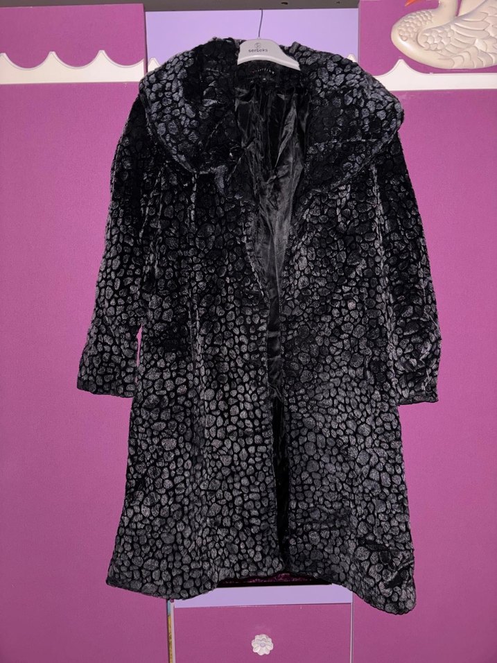 Gri Yılan Desenli Uzun Kadın Kaban - Görsel 5