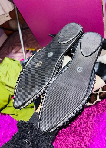 Boncuk İşlemeli Kadın Dolgu Topuk Terlik - Görsel 4