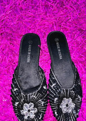 Boncuk İşlemeli Kadın Dolgu Topuk Terlik - Görsel 3