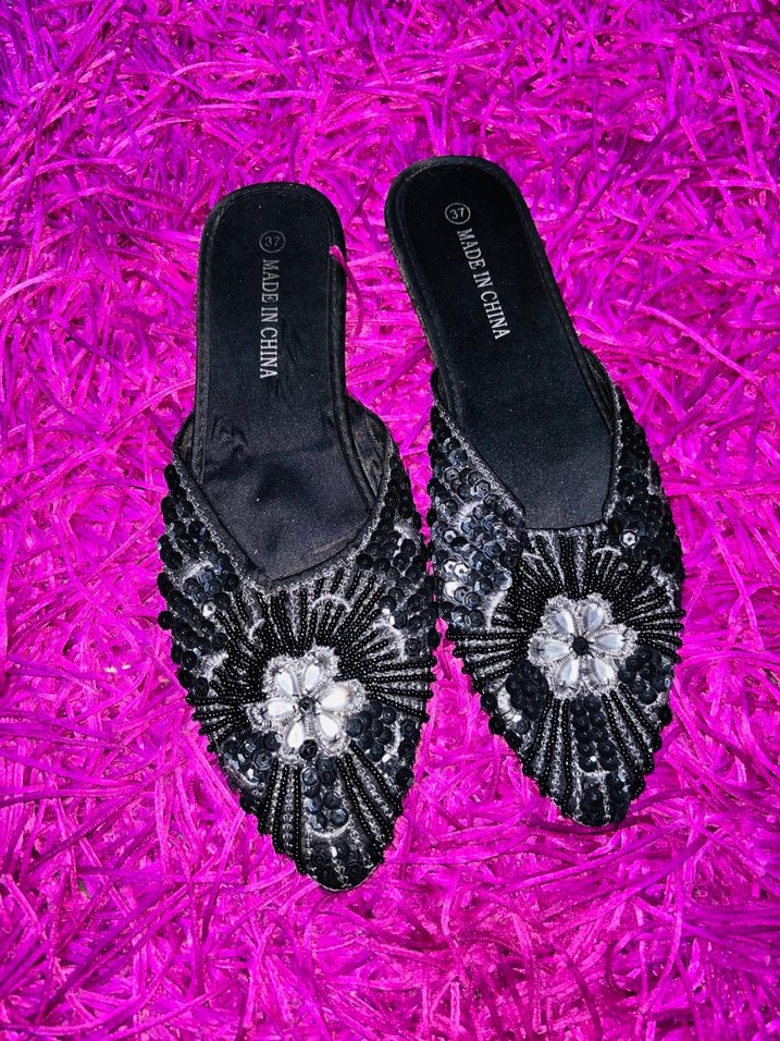 Boncuk İşlemeli Kadın Dolgu Topuk Terlik - Görsel 2