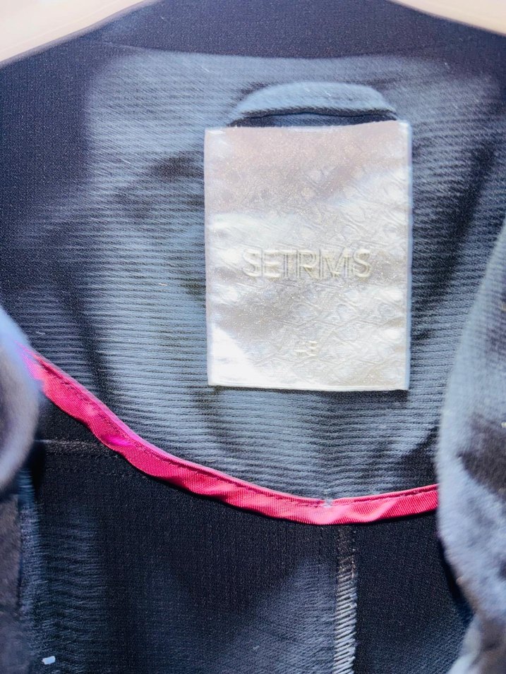 Düğmeli Siyah Uzun Kadın Kaban - Görsel 4