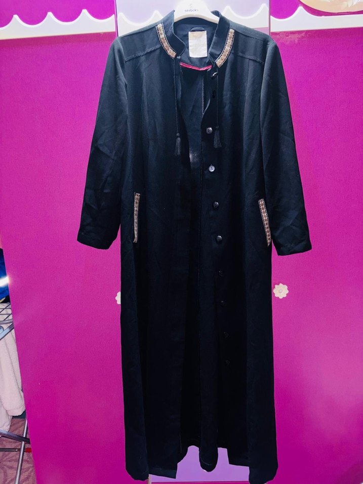 Düğmeli Siyah Uzun Kadın Kaban - Görsel 2