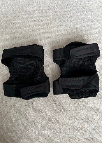 Velcro Kapamalı Siyah Motosiklet Diz Koruyucu - Görsel 2