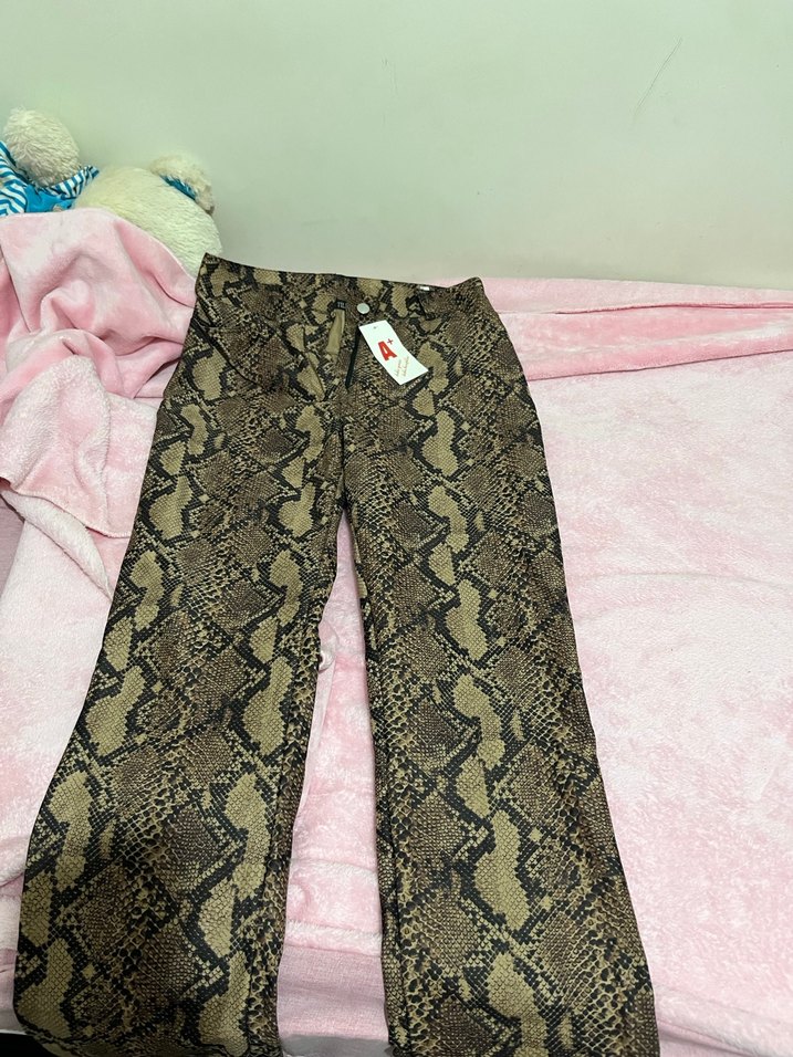 Yılan derisi gorunumlu pantolon - Görsel 2