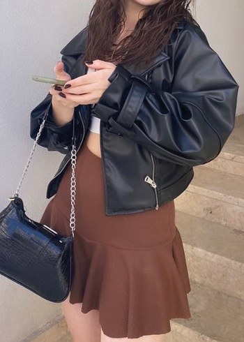 Siyah Deri Kemerli Kısa Ceket - Görsel 2