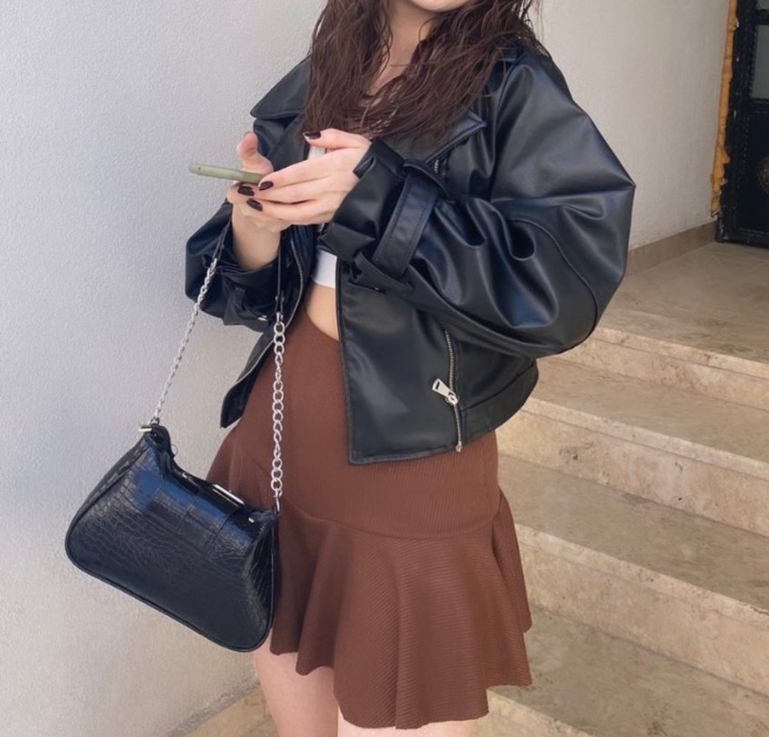 Siyah Deri Kemerli Kısa Ceket - Görsel 2