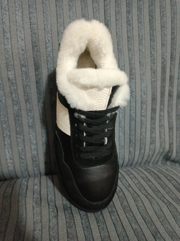 Beyaz Kürklü Kadın Dolgu Topuk Spor Ayakkabı - Görsel 4