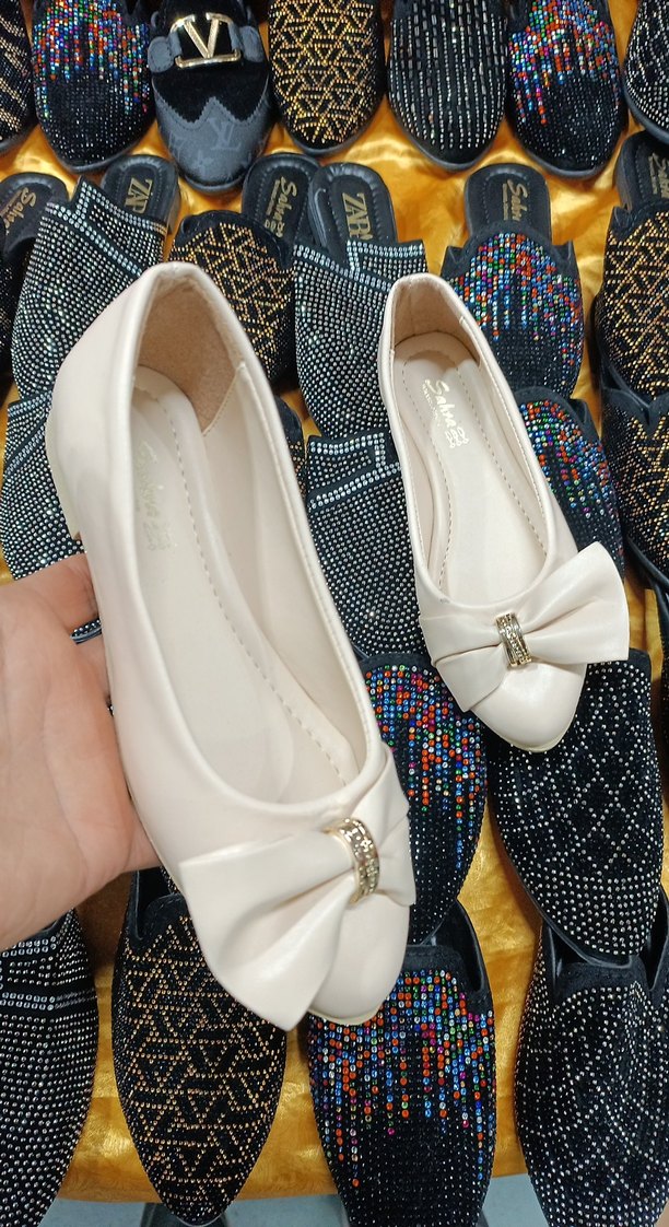 krem Fiyonklu Modern Klasik Kadın Babet - Görsel 2