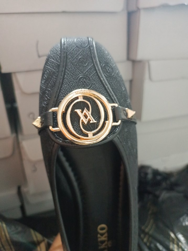 Vakko Siyah Yılan Desenli Tokalı Kadın Babet - Görsel 3