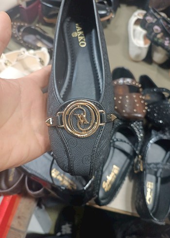 Klasik Siyah Deri Tokalı Kadın Babet - Görsel 6