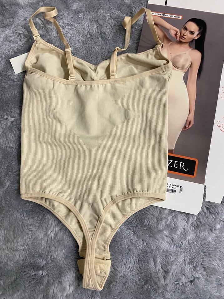 Kadın vücut toparlayıcı korse. - Görsel 2