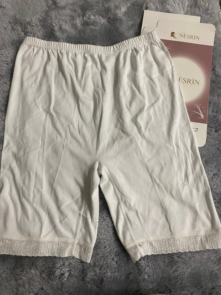 Beyaz/ Ten renginde Mini Kadın İçlik Şort - Görsel 2