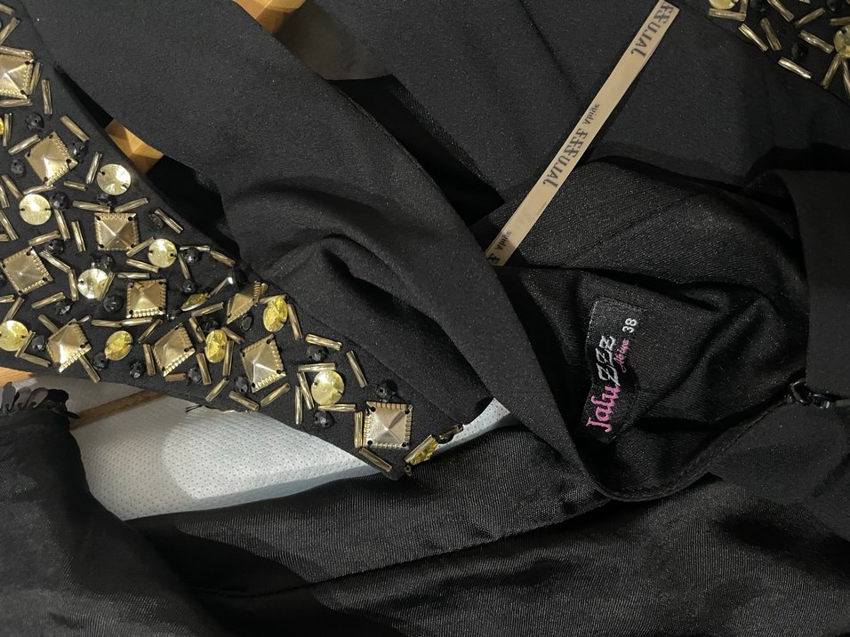 Boncuk İşlemeli Siyah Uzun Abiye Elbise - Görsel 4