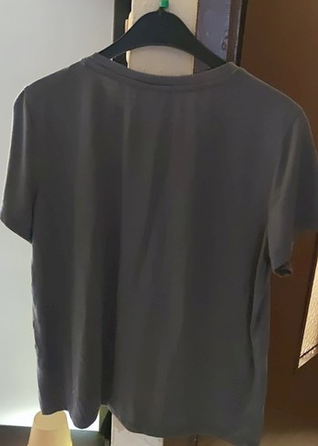 Gri Baskılı Kadın Tişört - Görsel 4