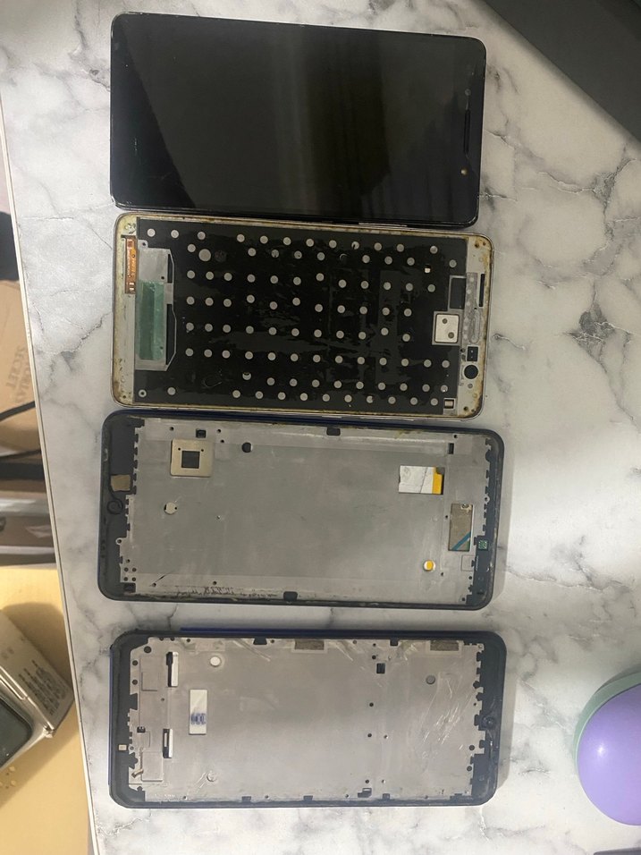 4 Adet telefon - Görsel 2