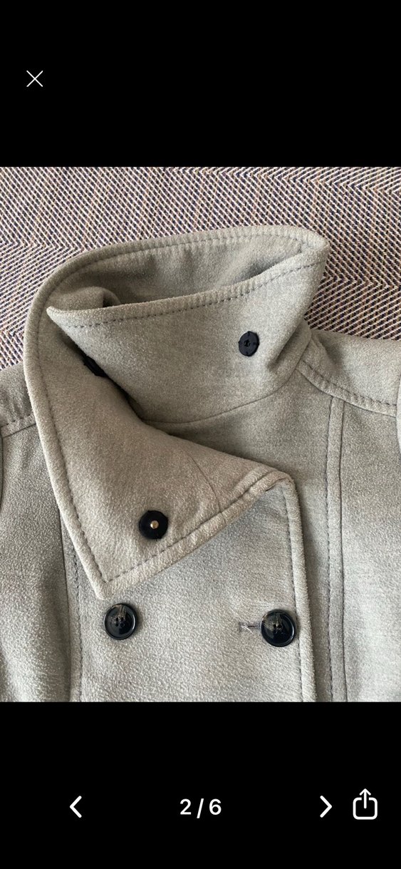 Düğmeli Yüksek Yakalı Bej Kaban hm - Görsel 2