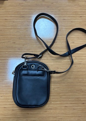 Siyah Deri Kadın Çapraz Çanta - Görsel 4