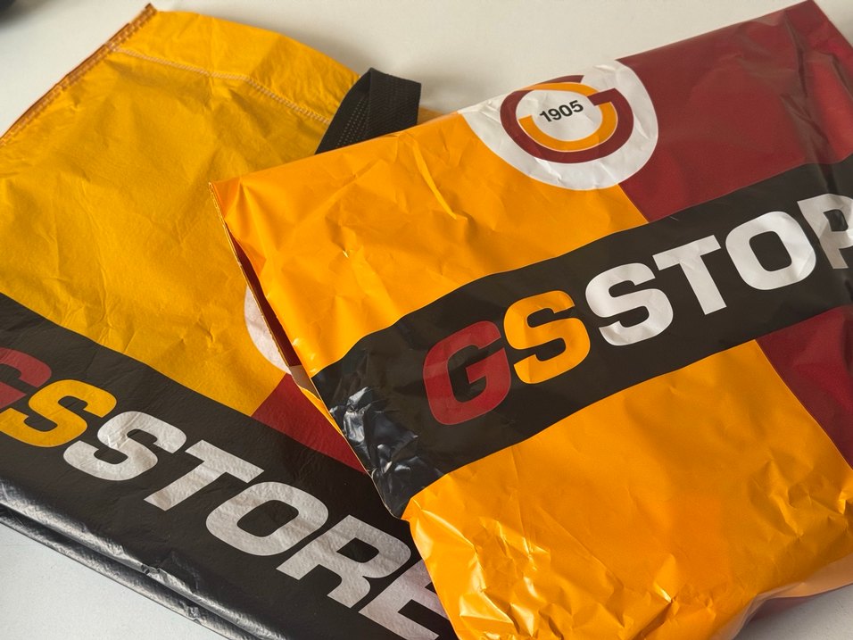 Galatasaray Erkek Renkli Kısa Kollu Forma - Görsel 3