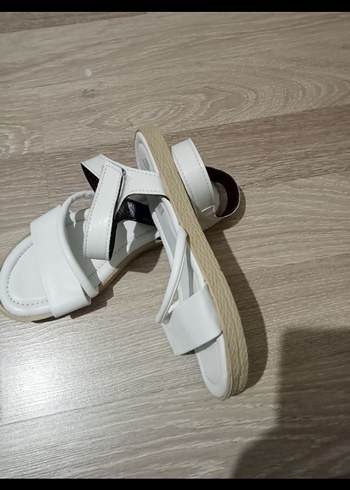 Beyaz Kadın Dolgu Topuklu Sandalet - Görsel 3