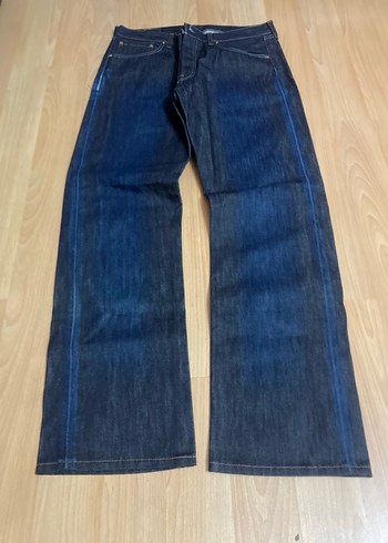 Levis 501 Straight Bootcut
