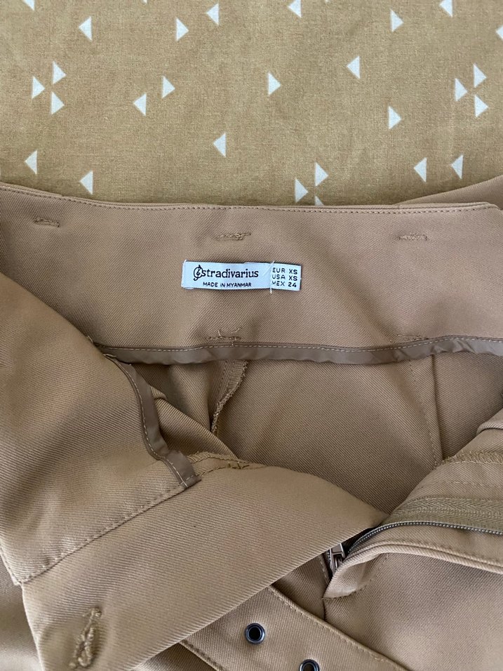 Bej Kemerli Kadın Kumaş Pantolon - Görsel 3
