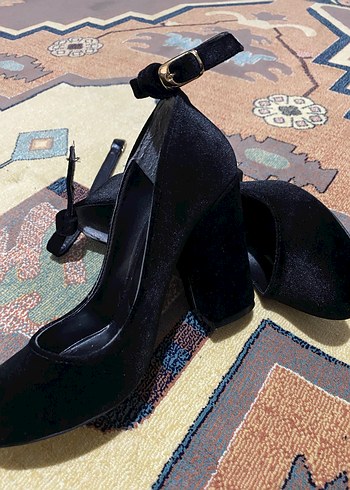 Koyu Siyah Tokalı Blok Topuklu Kadın Ayakkabı - Görsel 8